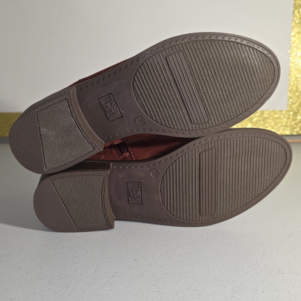 Time and Tru Women's Rust Ankle Booties - Picture 14 of 16